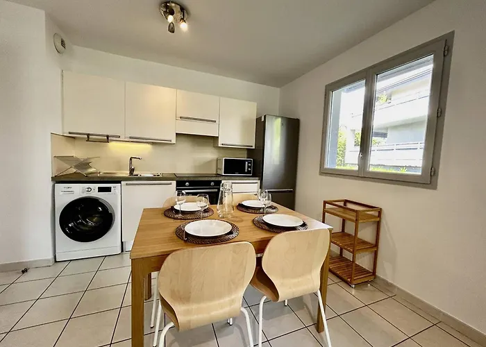 2 Pieces Avec Terrasse Et Garage A - Fr-1-252-201 Апартаменты