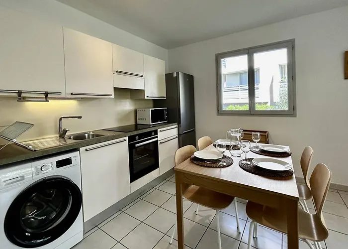 2 Pieces Avec Terrasse Et Garage A - Fr-1-252-201 Апартаменты *