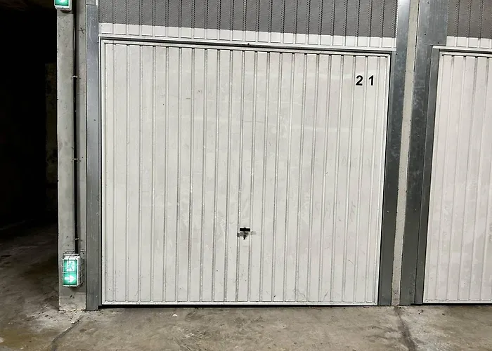 2 Pieces Avec Terrasse Et Garage A - Fr-1-252-201 * Antibes